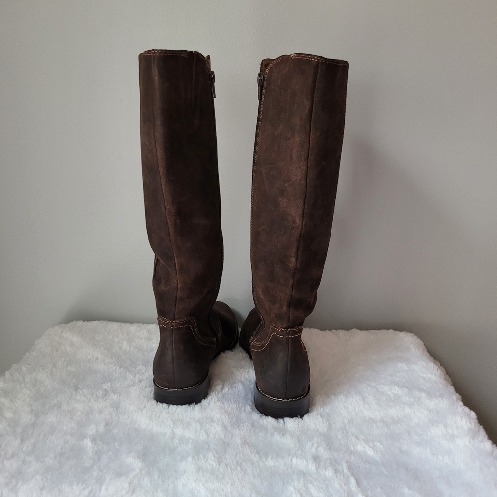 Brown Knee-High Boots - Picture 4 of 9